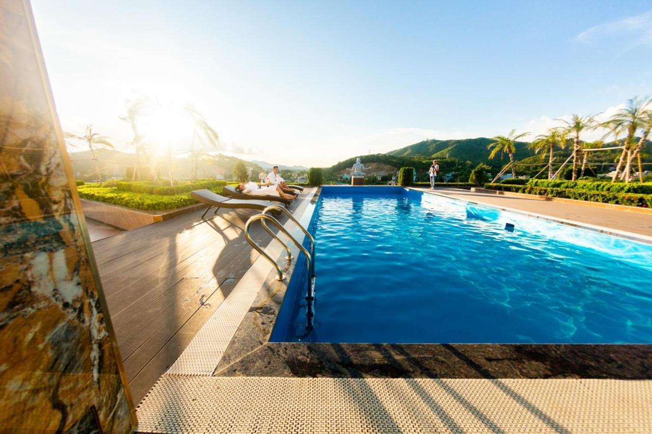 Diamond Hotel Van Don Cam Pha Zewnętrze zdjęcie