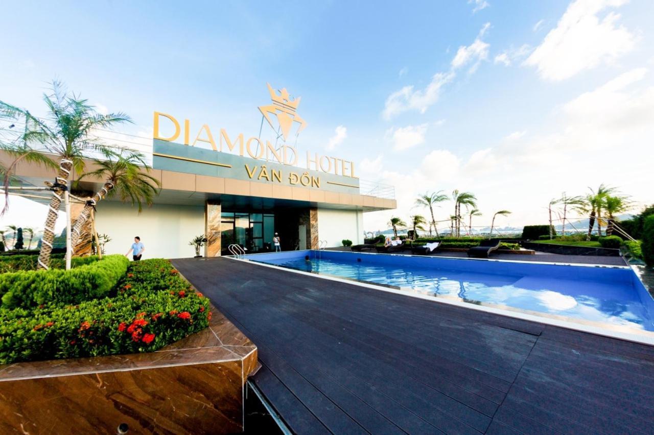 Diamond Hotel Van Don Cam Pha Zewnętrze zdjęcie